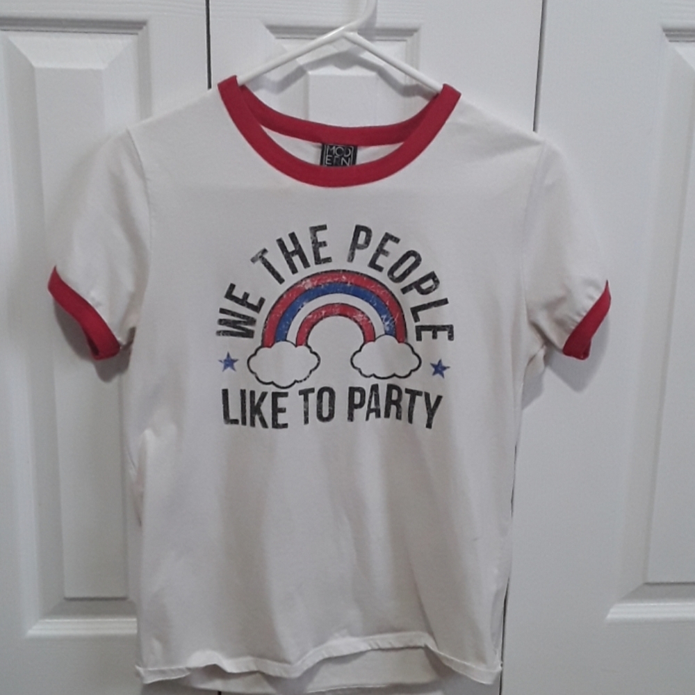 Modern luxe. We the people like to party